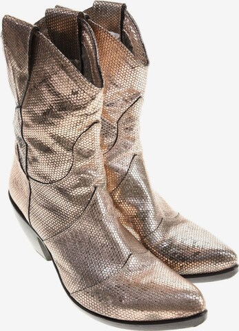 Gianni Barbato Dress Boots in 36 in Silver: front