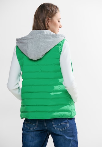CECIL Vest in Green