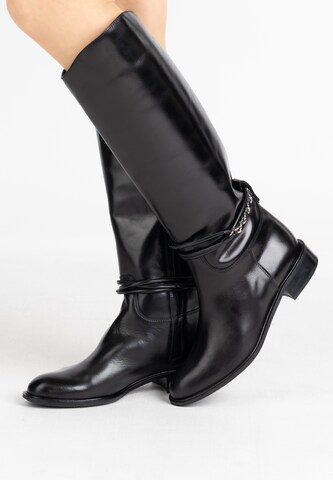faina - Bota em preto