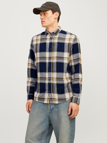 JACK & JONES Tavaline suurus Triiksärk 'CLASSIC', värv sinine: eest vaates