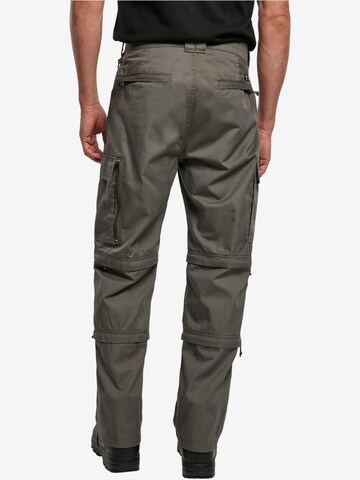 Brandit - regular Pantalón cargo 'Savannah' en verde