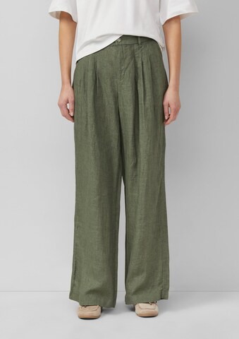 s.Oliver Wide leg Pleat-front trousers in Green: front