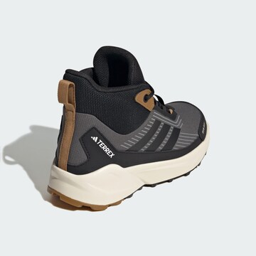 ADIDAS TERREX - Botas 'Terrex Trailmaker 2 Mid Rain' en gris