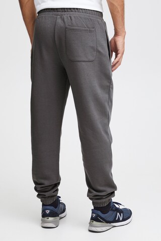 !Solid - Tapered Pantalón 'Hanso' en gris