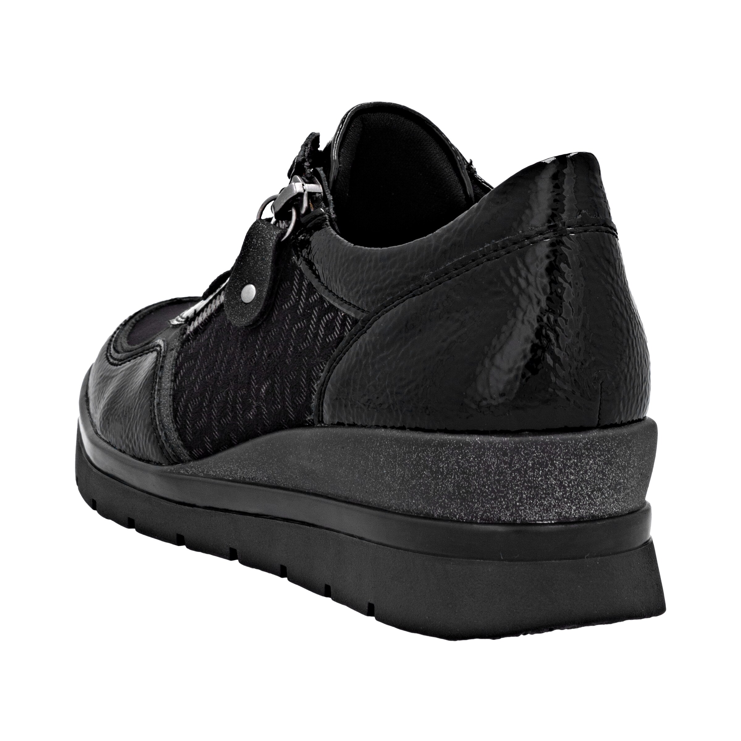 Baskets basses REMONTE en noir
