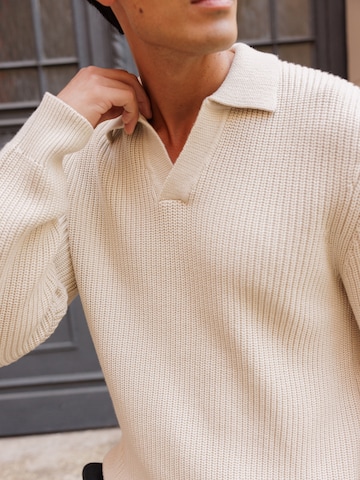DAN FOX APPAREL Trui 'Hasan' in Beige