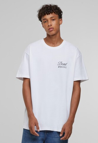 T-Shirt 'Dangerous Grounds' MT Upscale en blanc : devant