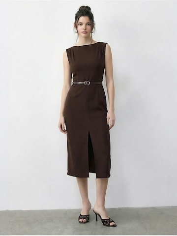 Bianco Lucci Dress in Brown