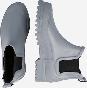 Stutterheim Rubber Boots in Grey