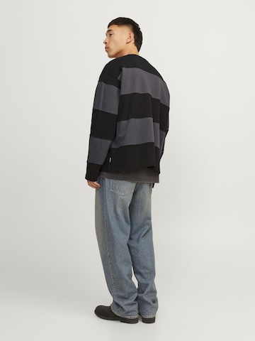 JACK & JONES Sweatshirt in Grau