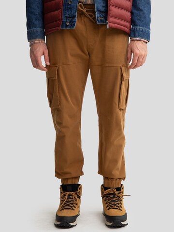 BIG STAR Tapered Cargobroek in Bruin: voorkant