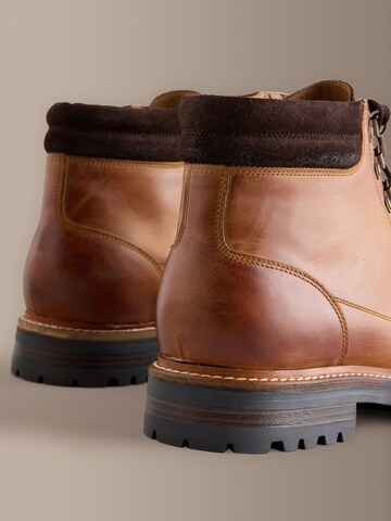 Boots stringati di Next in marrone