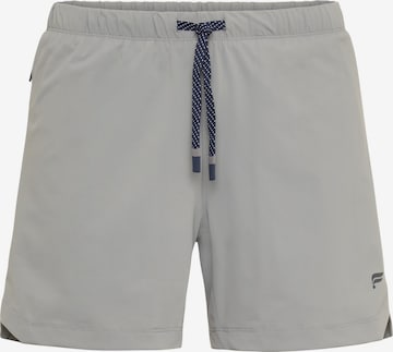 Fabletics Regular Shorts 'The One' in Grau: Vorderseite