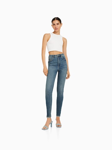 Bershka Skinny Jeansy w kolorze niebieski