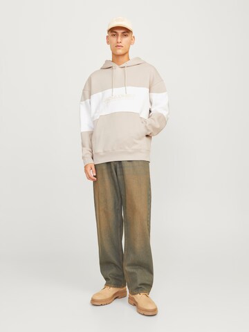 JACK & JONES - Sweatshirt 'JJELegacy' em bege