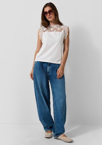 QS Vat Bandplooi jeans in Blauw