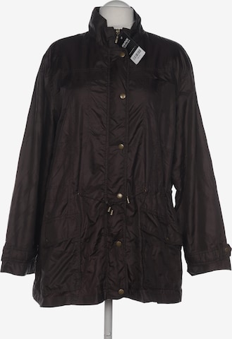VIA APPIA DUE Jacket & Coat in 4XL in Brown: front