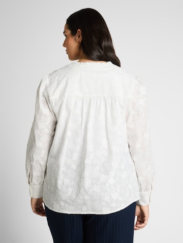 Tom Tailor Women + Blouse in Wit