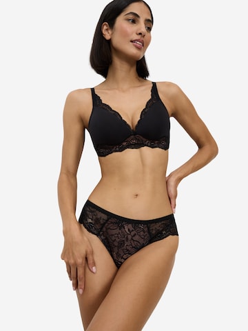 TRIUMPH T-shirt Bra 'Amourette Charm' in Black