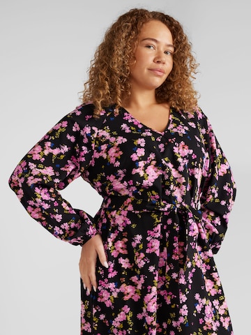 Robe 'BAI ALMA' Vero Moda Curve en noir