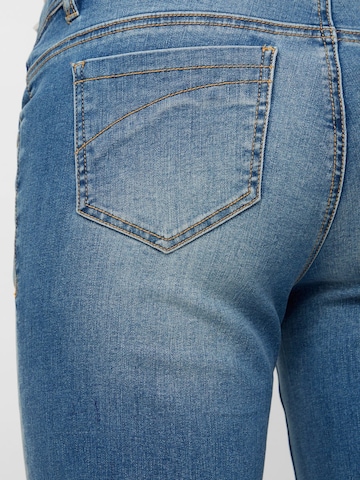 MAMALICIOUS Regular Jeans 'Marbella' in Blauw