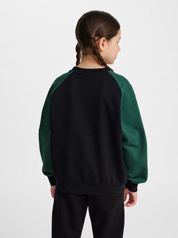 Hummel Sweatshirt in Grün