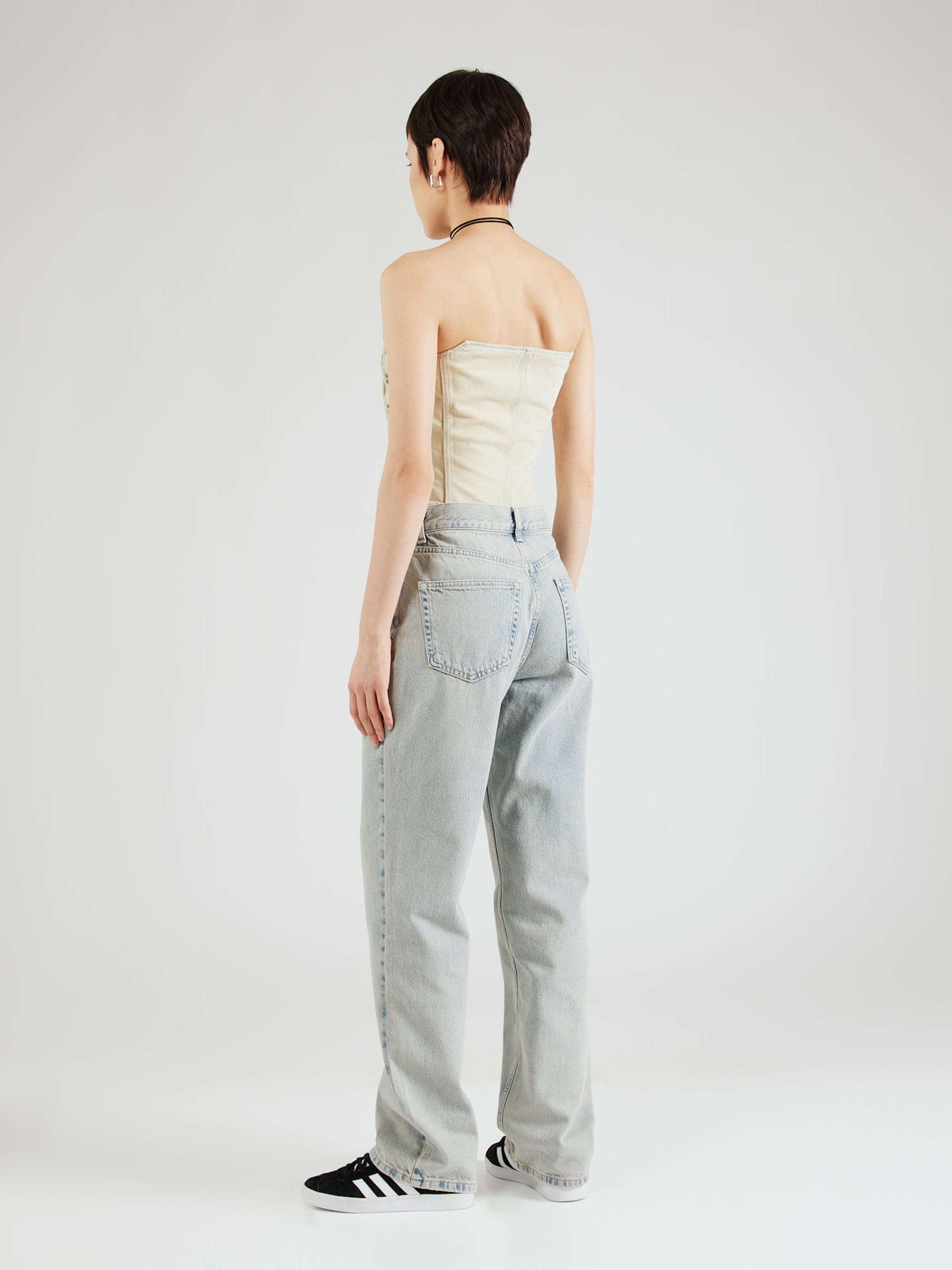TOPSHOP Loose fit Jeans Kort in Pastel Blue ABOUT YOU
