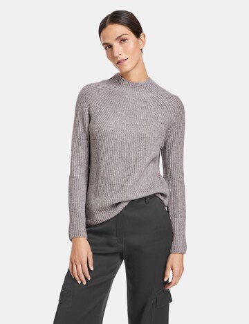 GERRY WEBER Trui in Grijs: voorkant