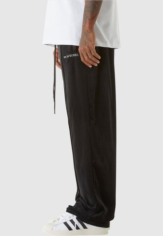 9N1M SENSE Regular Pants in Black