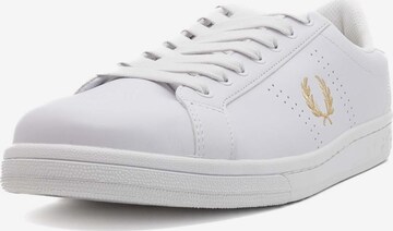Baskets basses Fred Perry en blanc