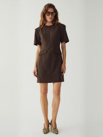 Noella Dress ' N-Myriam ' in Braun: Vorderseite