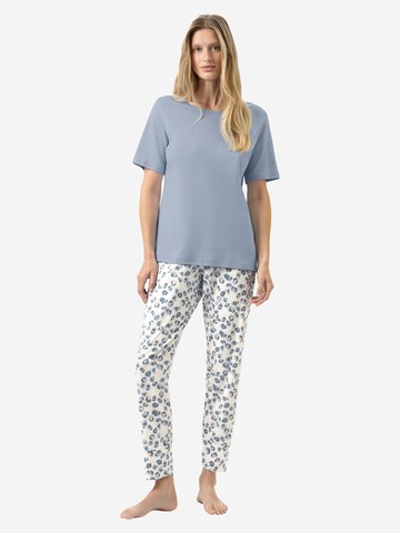 Mey Pyjama 'Wild Violets' in Blauw