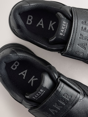 Sneaker 'Back to School' de la Baker by Ted Baker pe negru