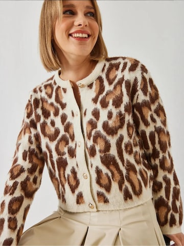 Bianco Lucci Knit Cardigan in Beige