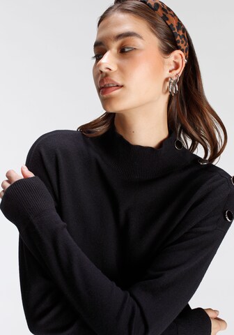 Tamaris Sweater in Black