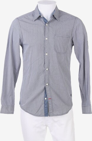 s.Oliver Button Up Shirt in S in Blue: front