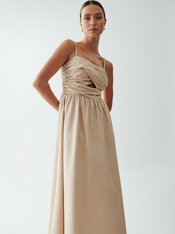 The Fated Dress 'TAYLOR ' in Beige