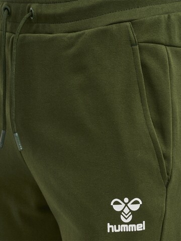 Hummel Tapered Workout Pants in Green