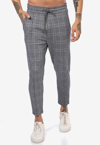 Redbridge Slimfit Hose 'Loughborough' in Grau: predná strana