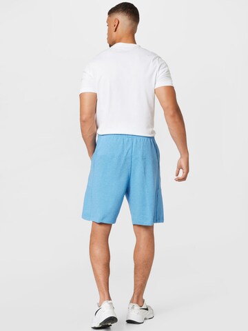 Nike Sportswear Regular Shorts 'Revival' in Blau