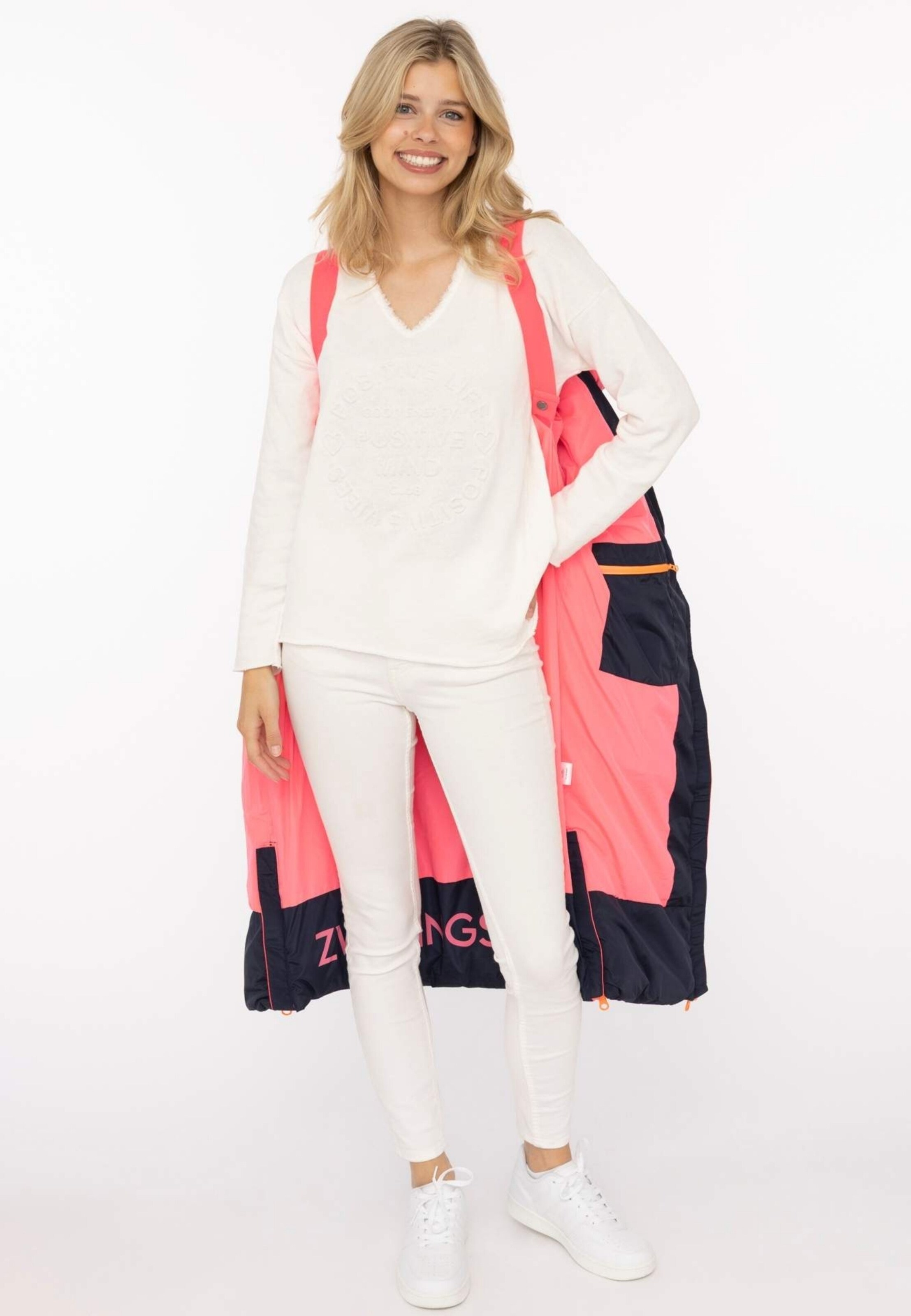 Zwillingsherz Winter coat in Blue: front