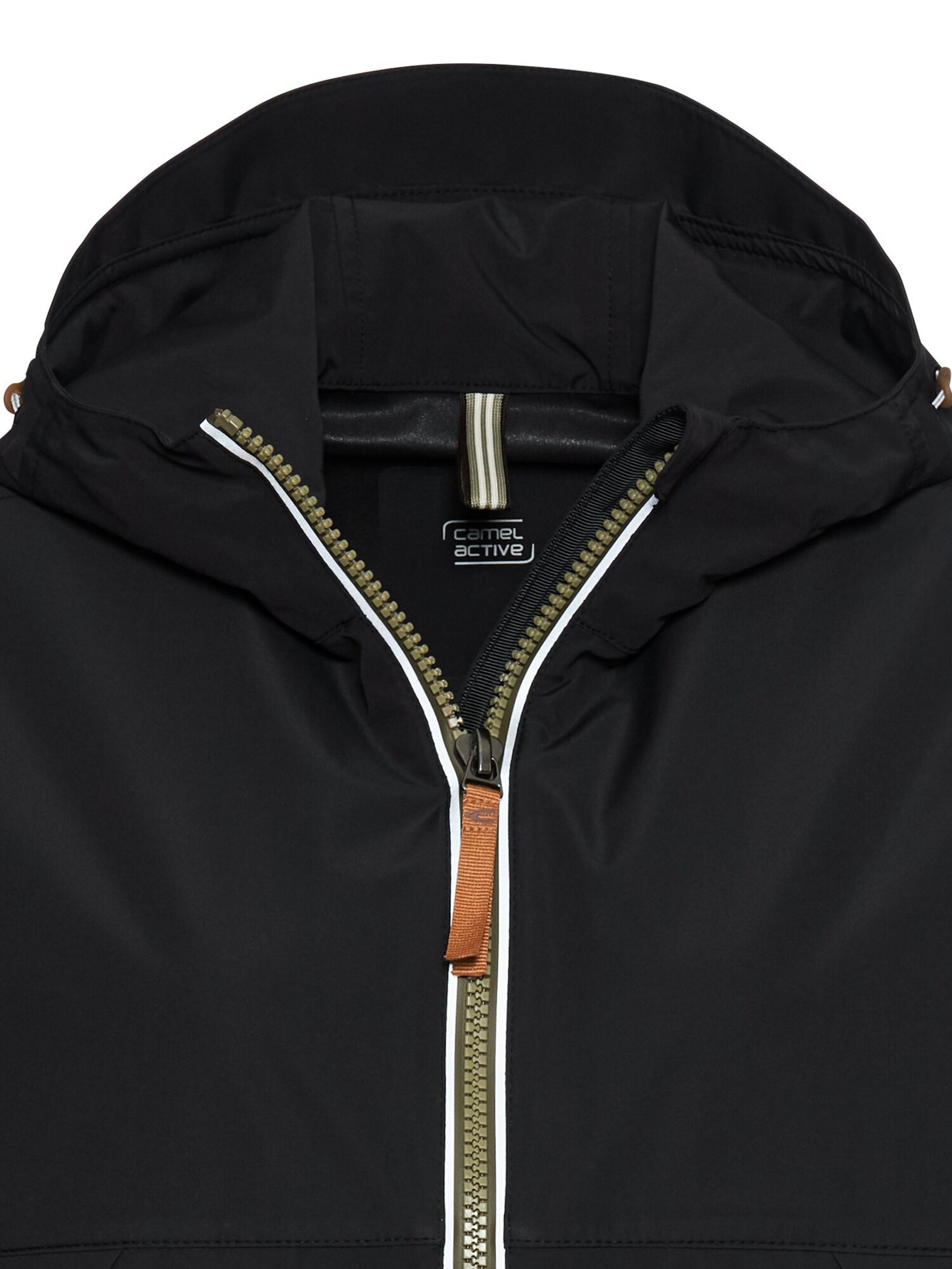 CAMEL ACTIVE Windbreaker aus recyceltem Polyester in Schwarz