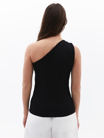 OXXO Top in Schwarz