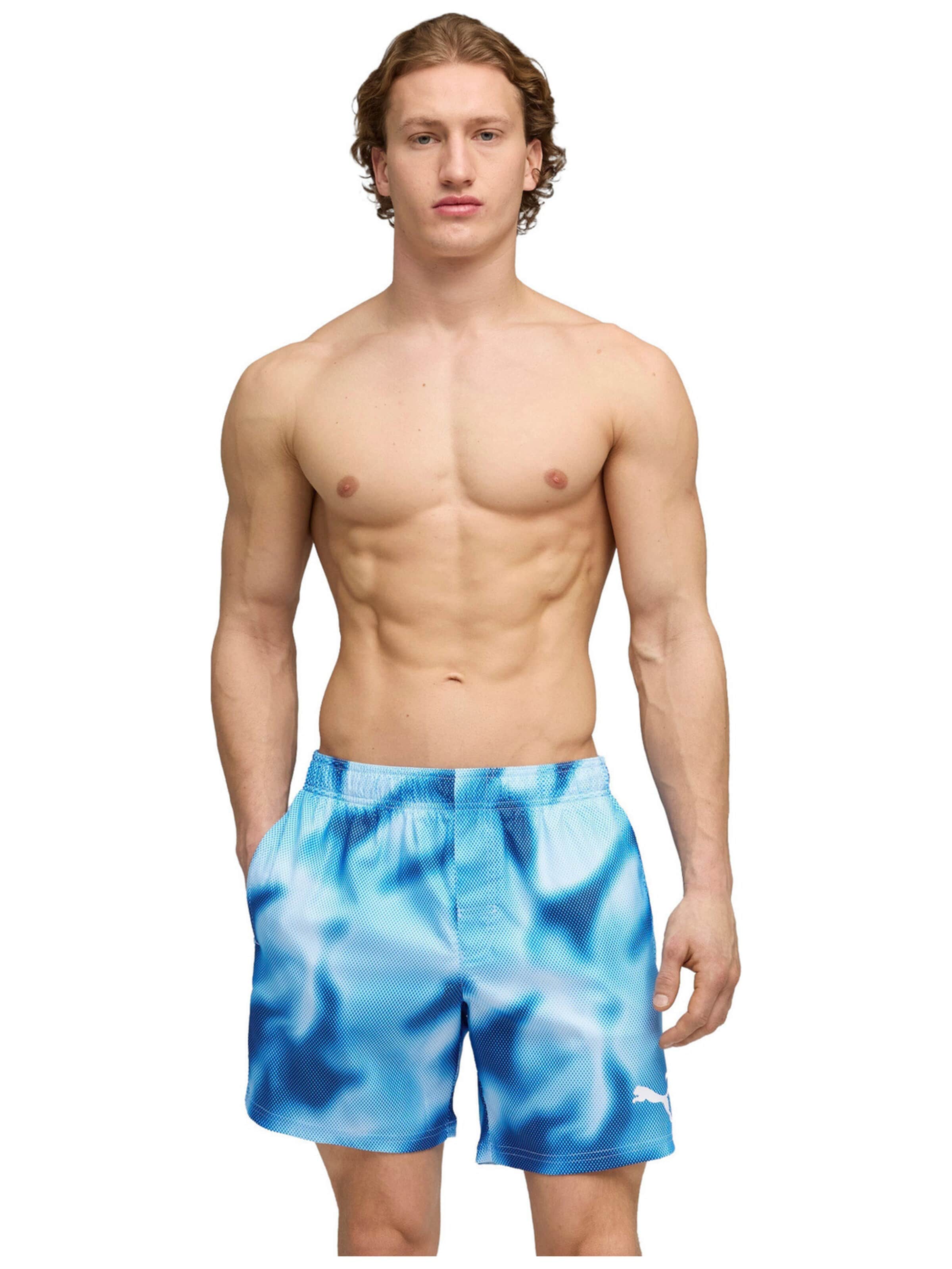 regular Pantaloni sportivi 'Puma Swim Men Printed Rasterized Mid Short' di PUMA in blu: frontale