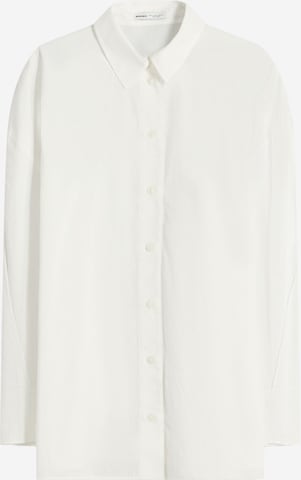 Bershka Pusero värissä valkoinen: etupuoli