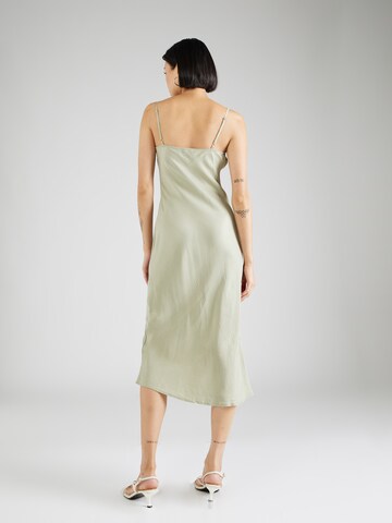 Rochie 'Cleo' de la Cotton On pe verde