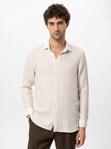 Antioch Regular fit Button Up Shirt in Beige: front
