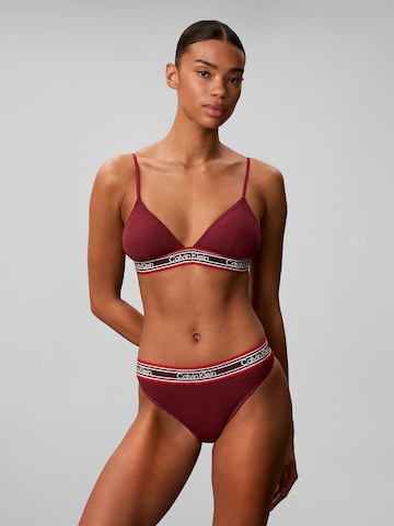 Calvin Klein String in Lila: Vorderseite