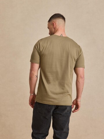 DAN FOX APPAREL Shirt 'Piet' in Green