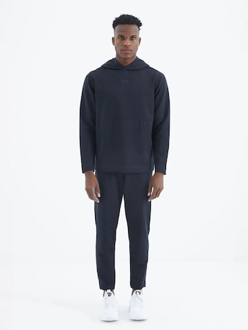 Survêtement Tommy Life en gris : devant